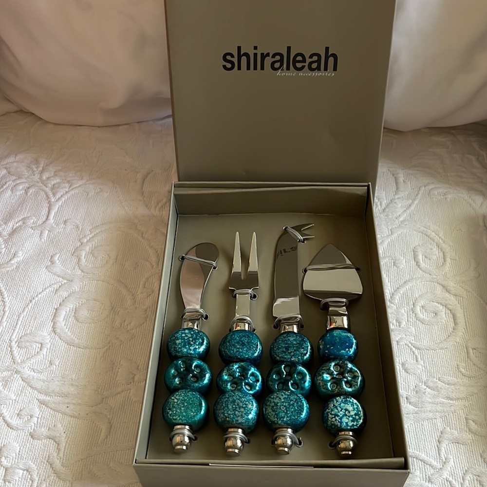 Shiraleah Cheese Serving Set, NIB